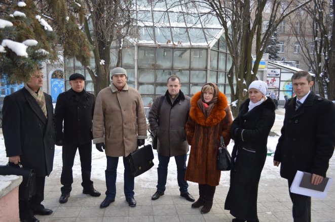 "Кто в доме хозяин?"