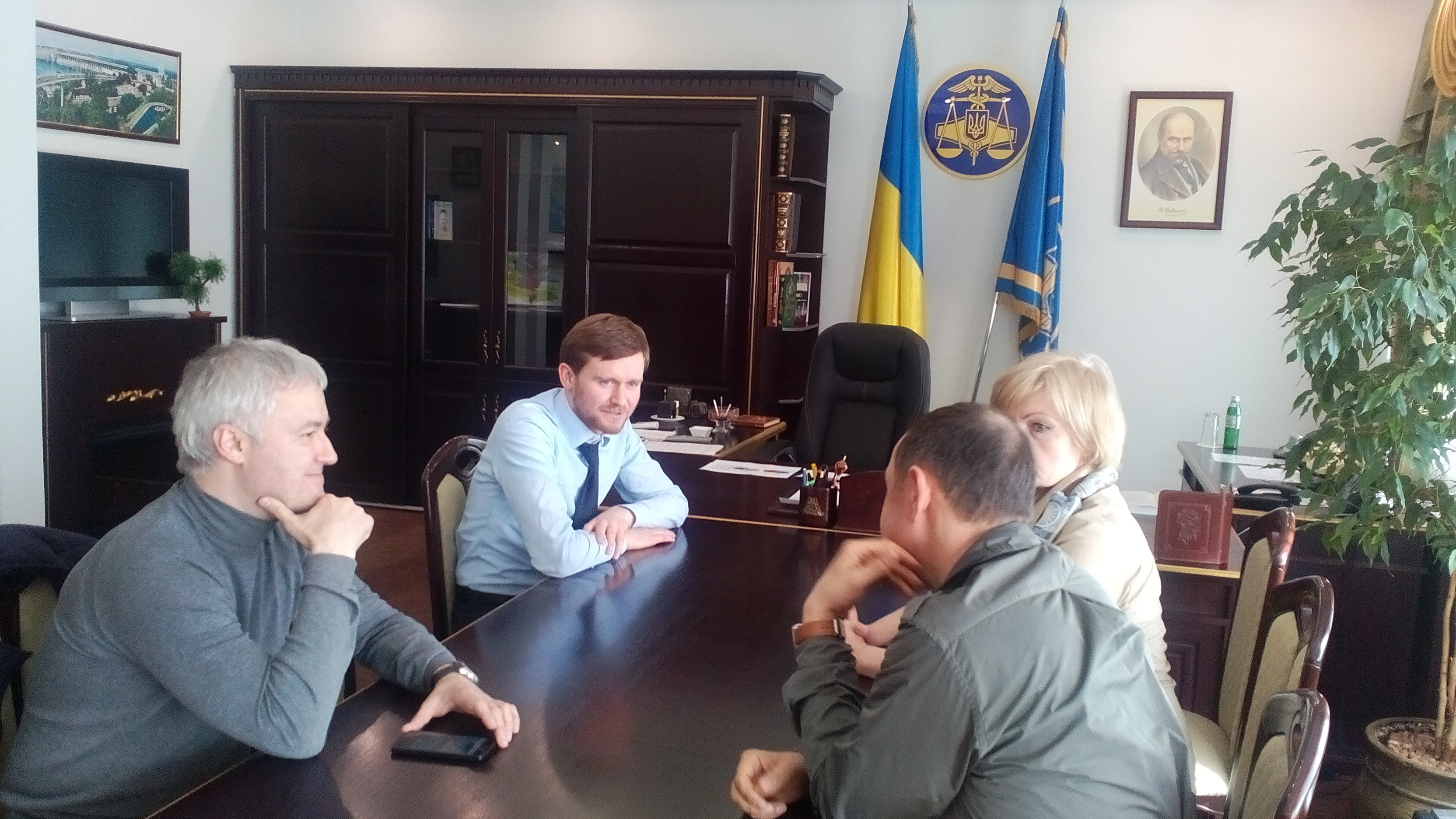 О встрече членов Правления Бизнес-Союза с начальником ГУ ГФС Украины в запорожской области  07.04.2016г